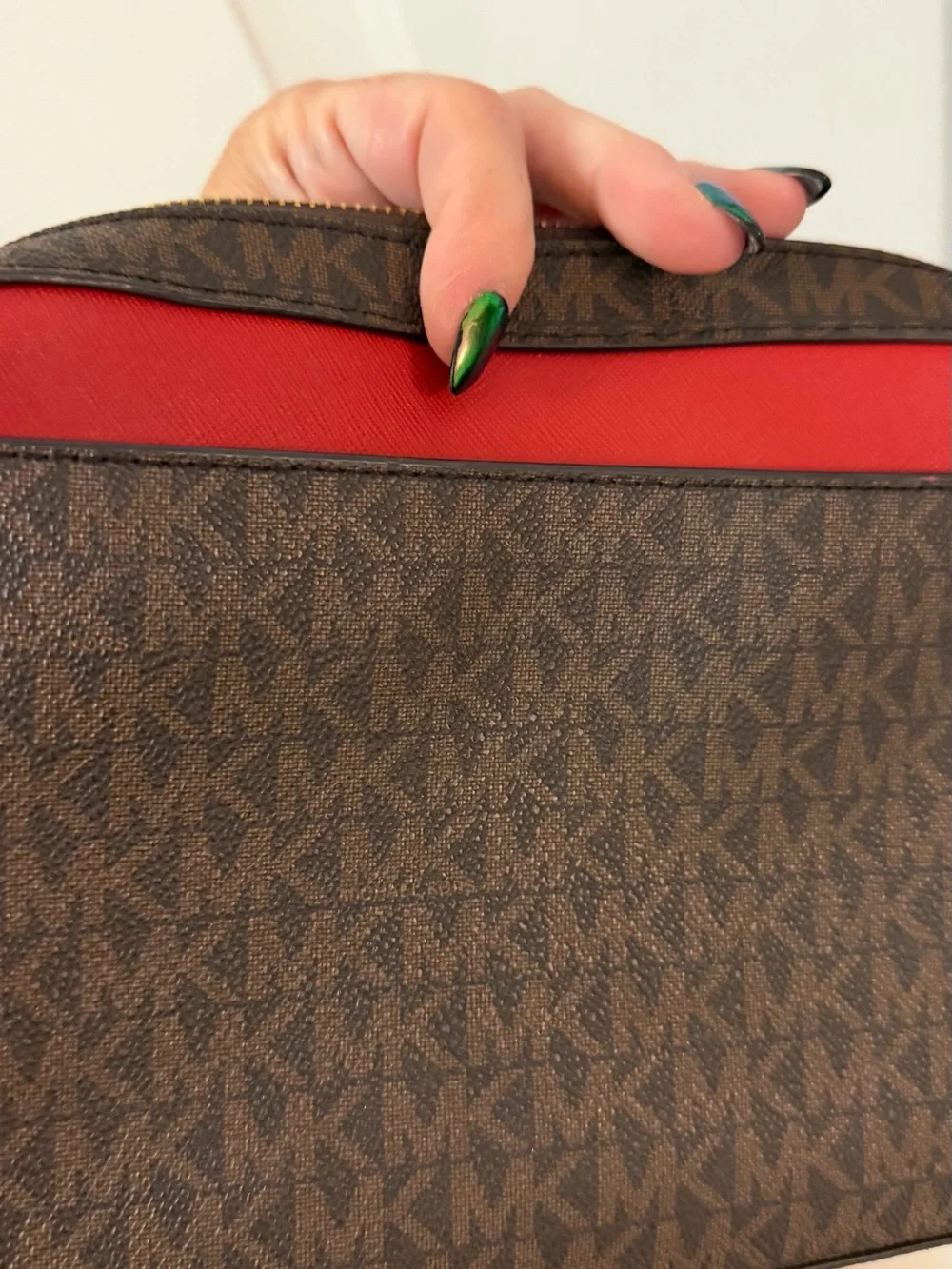 Michael Kors Brown and Red Chain-Accent Shoulder Bag one strap needs sewn pix